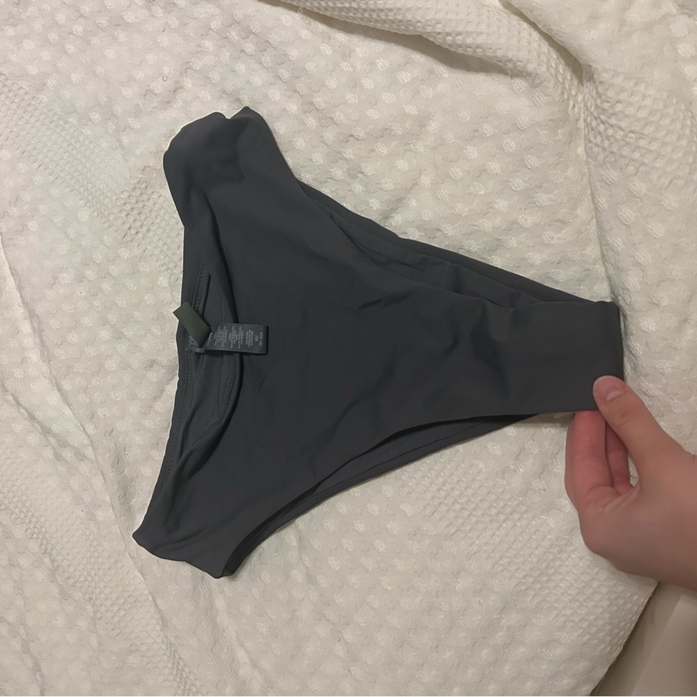 Skims bikini bottoms - Picture 4 of 4